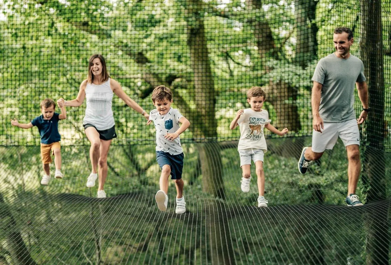 Camping De L'Orangerie De Lanniron Hotel Quimper Campsite