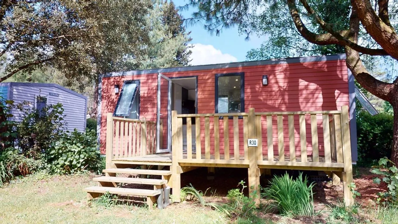Camping De L'Orangerie De Lanniron Quimper 5*,